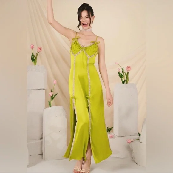 Betsey Johnson Lime Green Slip Dress with Lace Trim size XS - Picture 2 of 10